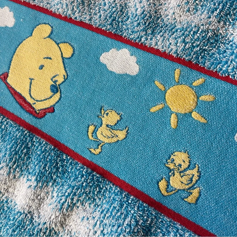Winnie the Pooh 2 Piece Bath Set Bath Towel and Hand Towel Ducks Clouds